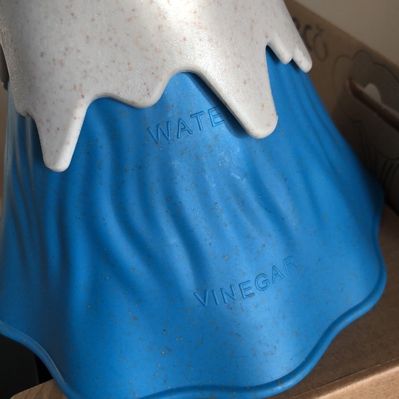 Volcano Microwave Cleaner - Picture 3 of 9